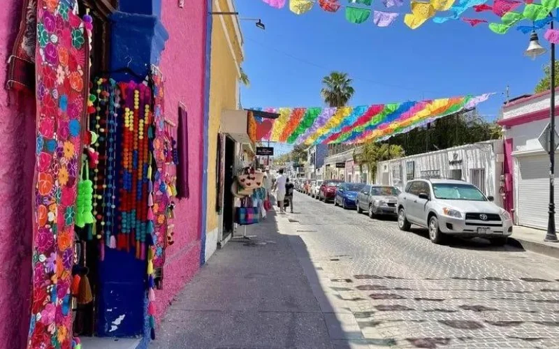 Traffic and Road Safety in Cabo San Lucas