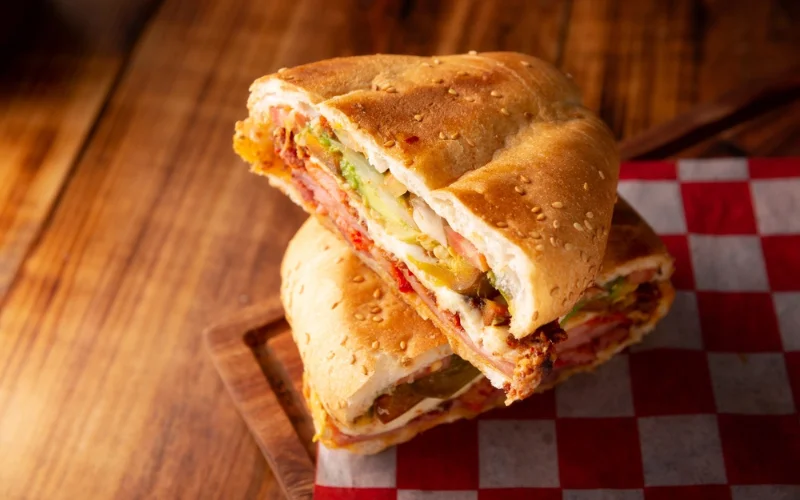 Tortas & Cemitas